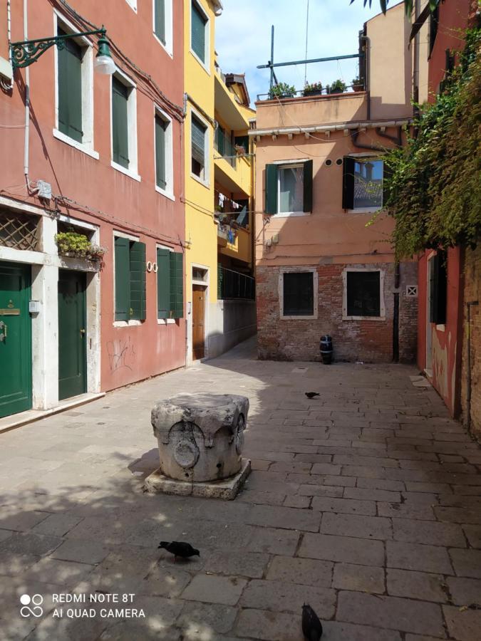 Casa Gialla Venedig Eksteriør billede